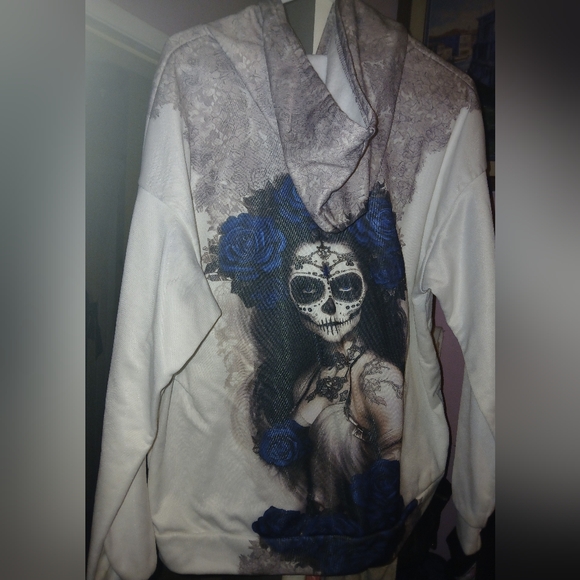 La Catrina Blue and White Hoodie - Picture 2 of 2
